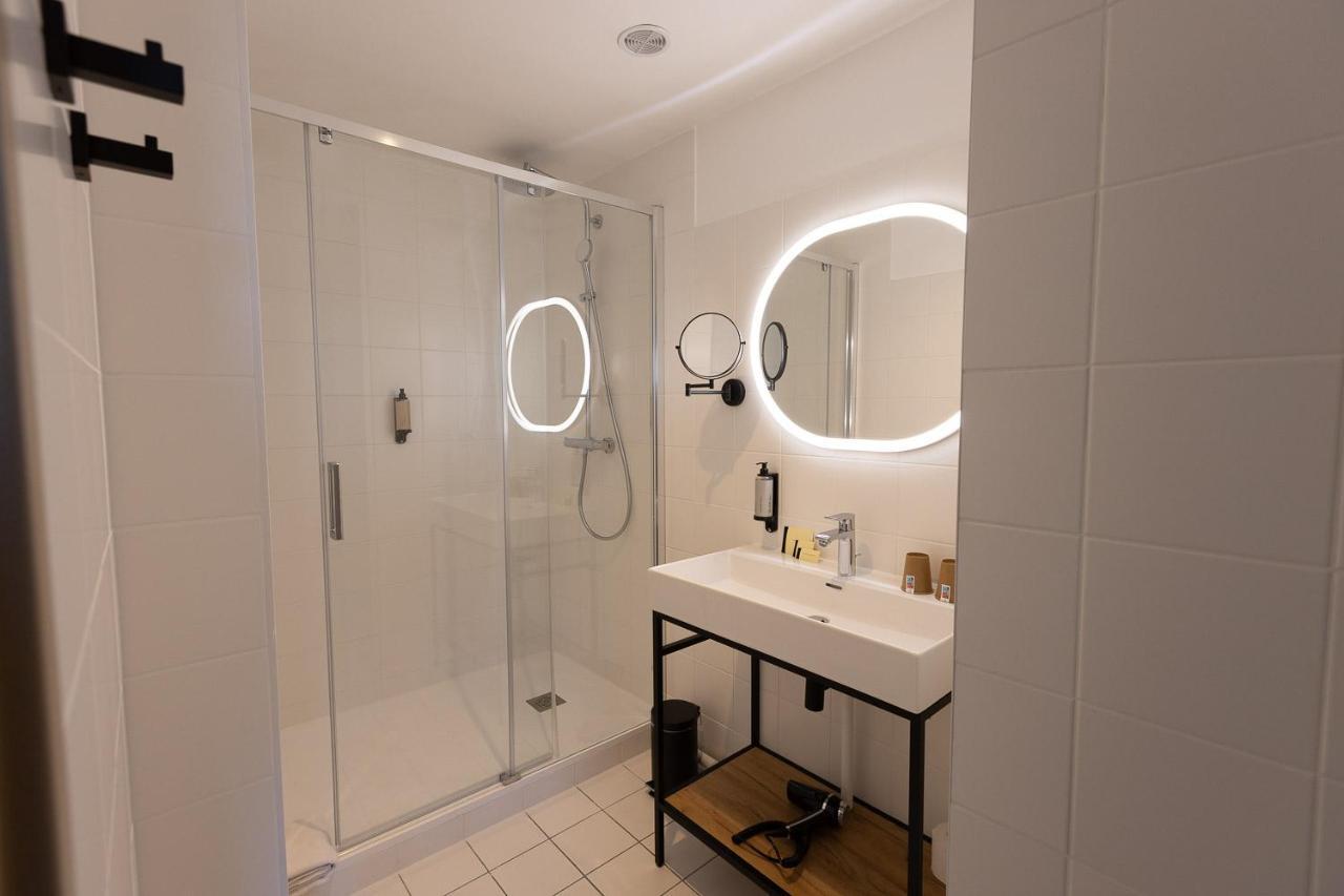 Logis Hotel & Restaurant Le Vert Bocage Franqueville-Saint-Pierre Buitenkant foto